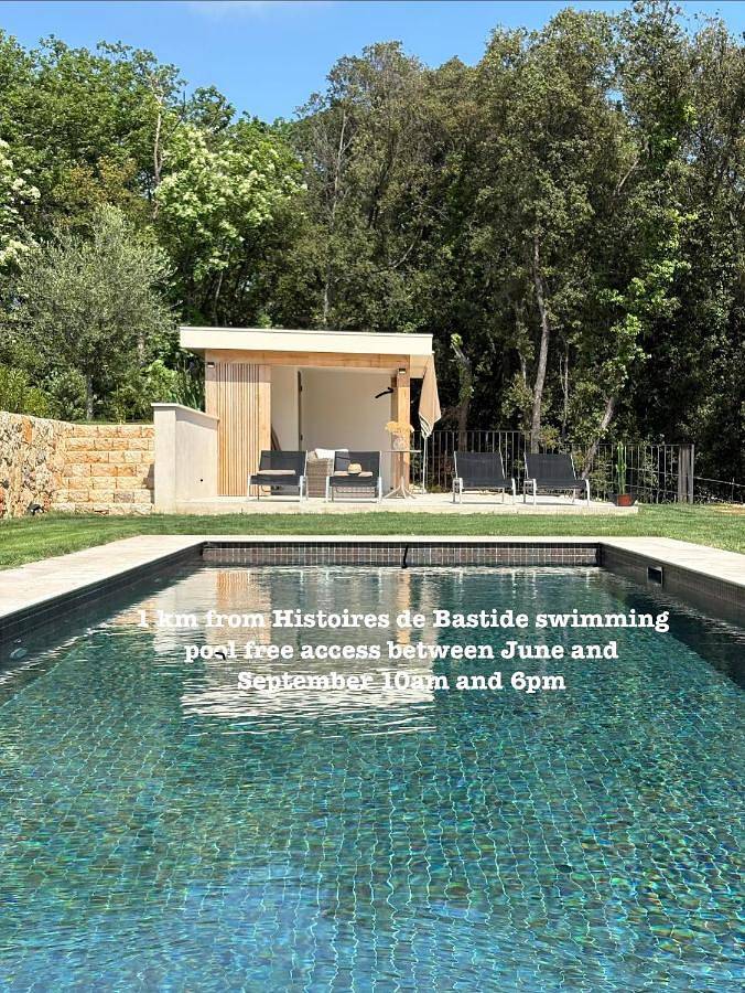 Chambre d’hôte pour 2 personnes, avec Terrasse ainsi que Piscine et Vue à Tourrettes-sur-Loup - 2