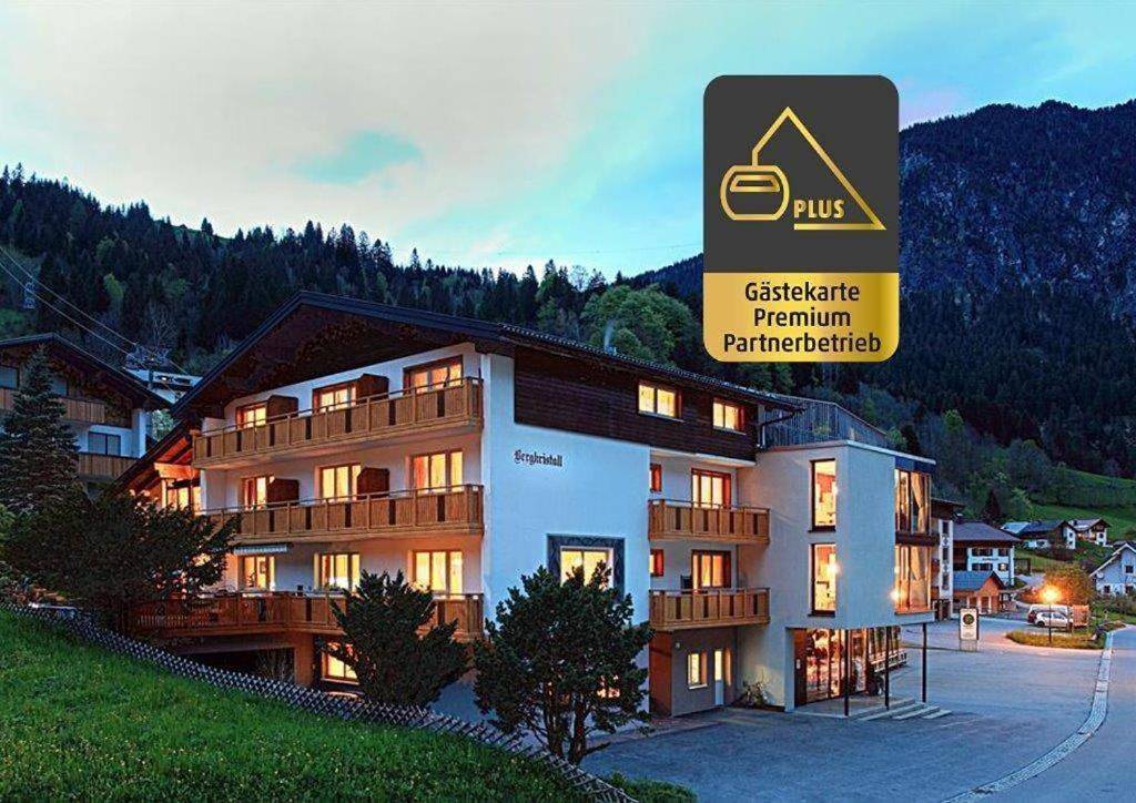 Aparthotel Bergkristall in Brand, Brandnertal