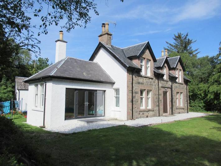 Gîte pour 2 personnes, avec jardin ainsi que vue et terrasse dans Kyle of Lochalsh