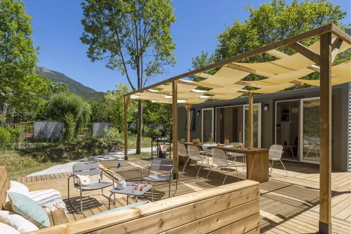 Camping pour 10 personnes, avec jardin et piscine à Castellane - 3
