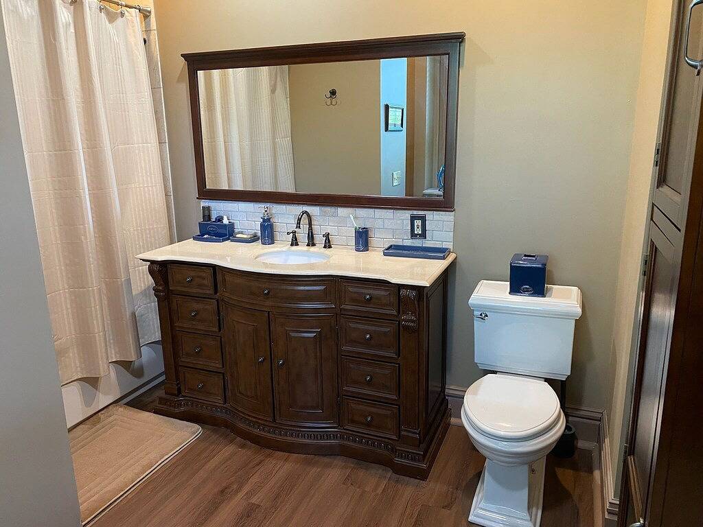 Spacious 3 bedroom and 2.5 bathroom home located in historic Shaw Neighborhood. in St. Louis, Missouri