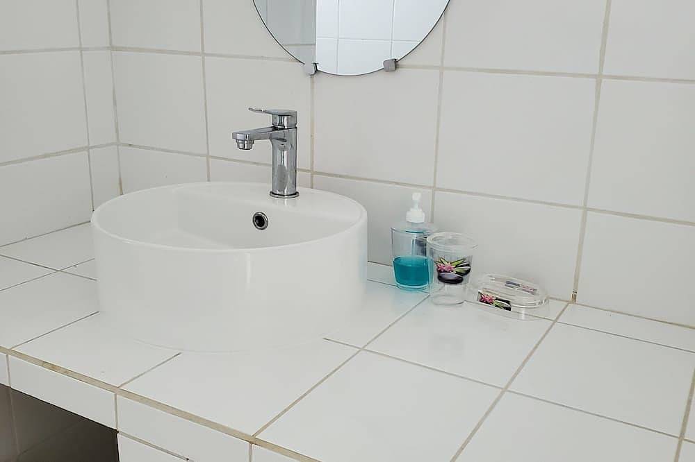 Entire apartment, Charming T1 bis with private spa in Remire-Montjoly, French Guiana