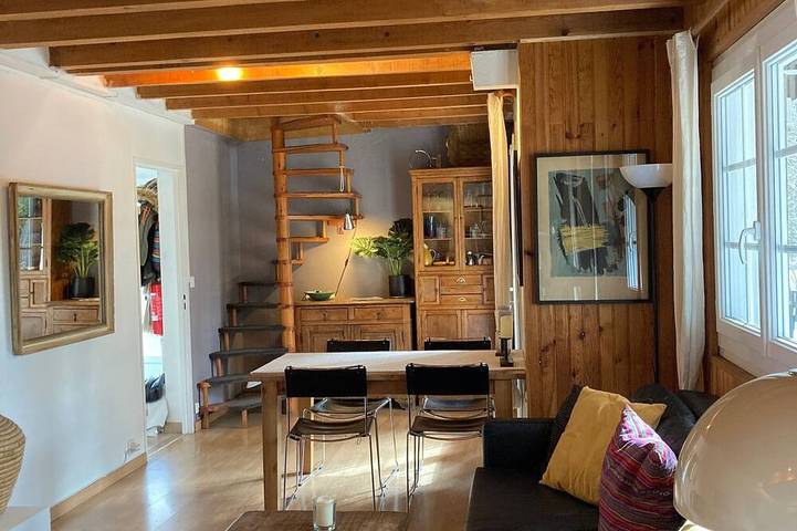 Gîte pour 8 personnes, avec jardin et jacuzzi, animaux acceptés à La Bastide - 3