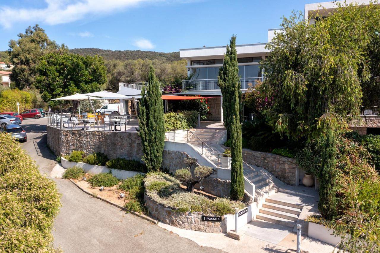 Hotel Les Eucalyptus in Porto Pollo (Corse), Serra-di-Ferro