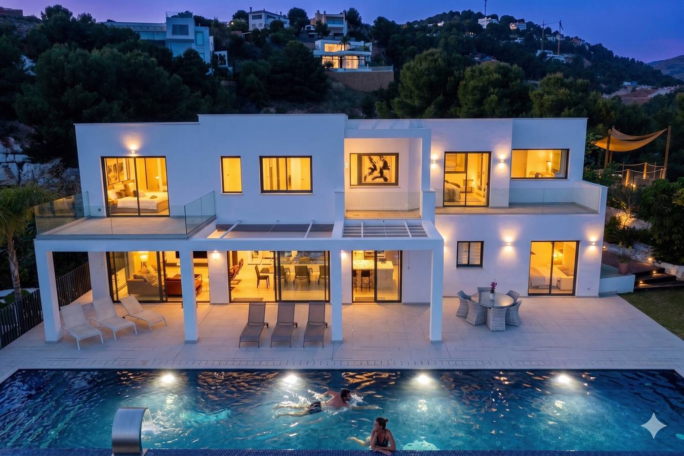 Villa 'Palacio Nazari' avec piscine privée, Wi-Fi et climatisation in Málaga (Este), Malaga