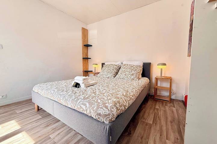 Ganze Wohnung, 10' Disneyland & Parking - 9 personnes in Ferrières-en-Brie, Seine-et-Marne