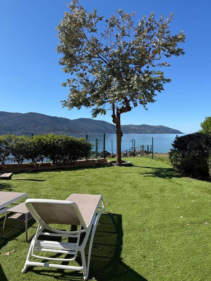 Gîte pour 4 personnes, avec vue et balcon dans Plage de Tiuccia - 4