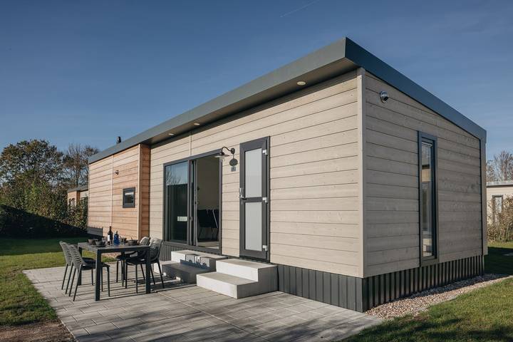 Chalet für 4 Personen, mit Balkon/Terrasse und Terrasse sowie Sauna in Domburg