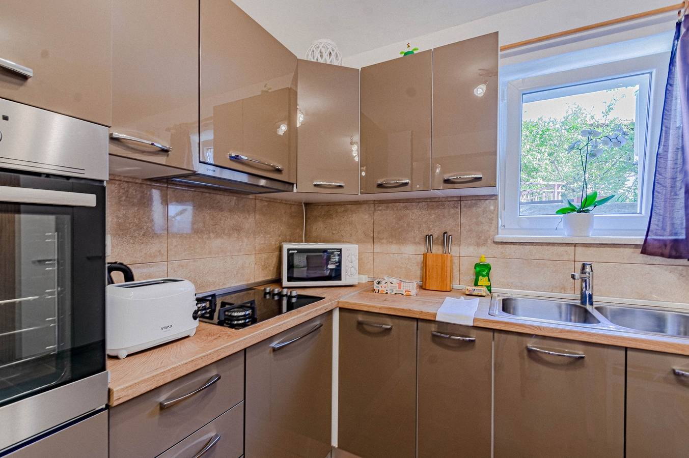 Ganze Ferienwohnung, Ferienwohnung für 3 Personen mit Balkon in Korčula (Dalmatien), Korcula