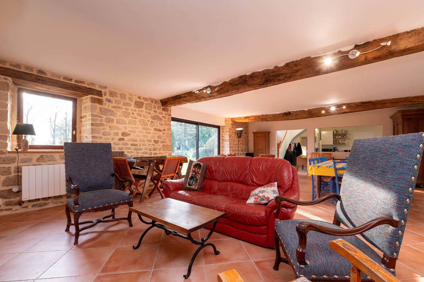 Maison de vacances 'Longère 200 M2' avec terrasse privée, jardin privé et Wi-Fi in Noyal-Muzillac, Région de Vannes