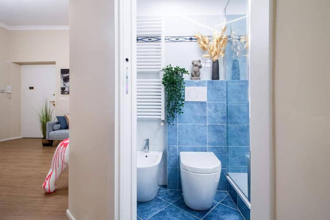 My Sweet Home in Genua (Stadt), Genua