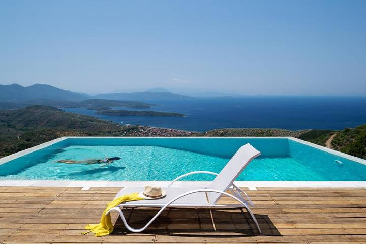 Ferienhaus für 2 Personen, mit Balkon und Terrasse sowie Garten und Pool am Pilion