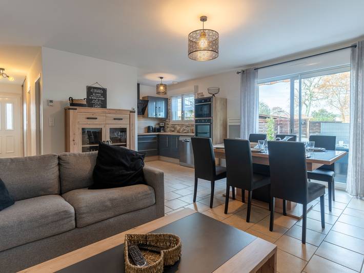 Location de vacances pour 6 personnes, avec terrasse et jardin dans Biscarrosse (bourg)