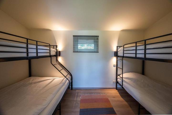 Location de vacances pour 12 personnes, avec vue sur le lac ainsi que jardin et vue, animaux acceptés à Waregem - 2