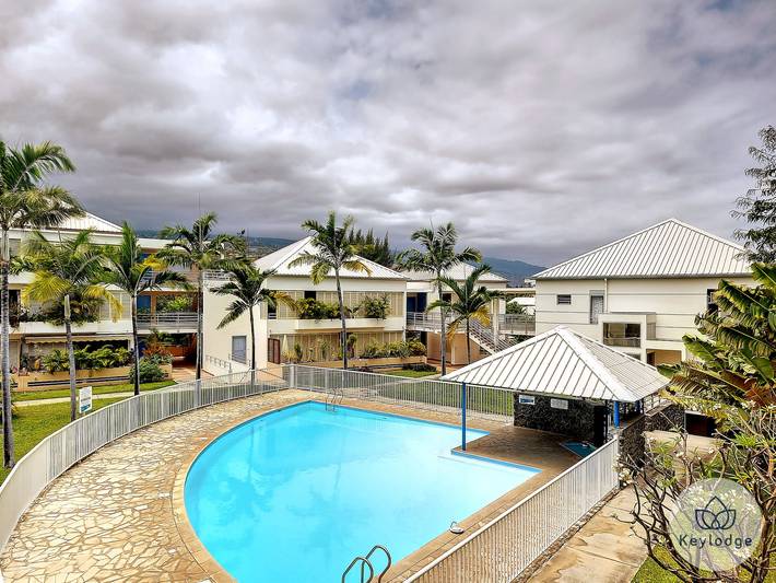 Studio pour 3 personnes, avec piscine et balcon