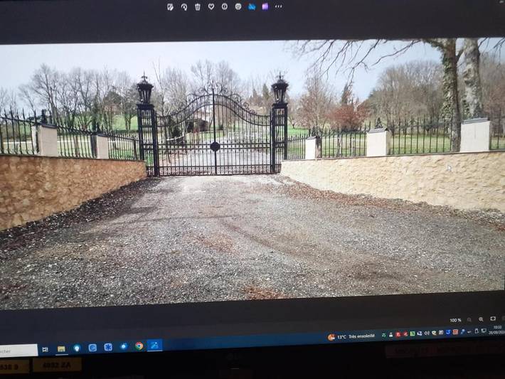 Location de vacances pour 4 personnes, avec piscine ainsi que vue et terrasse à Le Bugue - 3