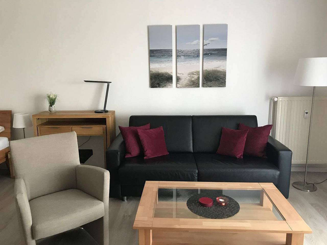 Ganze Wohnung, 1- Raumappartement mit Balkon Seeseite in Wendtorfer Strand, Stein