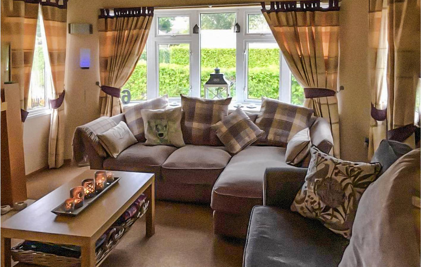 Mobile Home for 4 people with terrace in Franekeradeel, North Sea Netherlands
