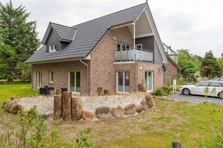 Ferienwohnung für 4 Personen, mit Terrasse und Garten - 1