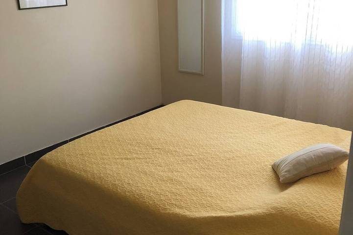 Villa pour 4 personnes, avec Jardin et Piscine à Saint-Raphaël - 2