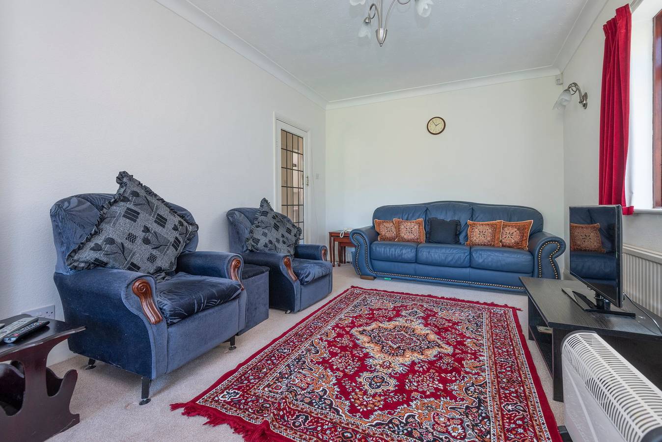 Lovely home in Ilford with parking in Redbridge, London