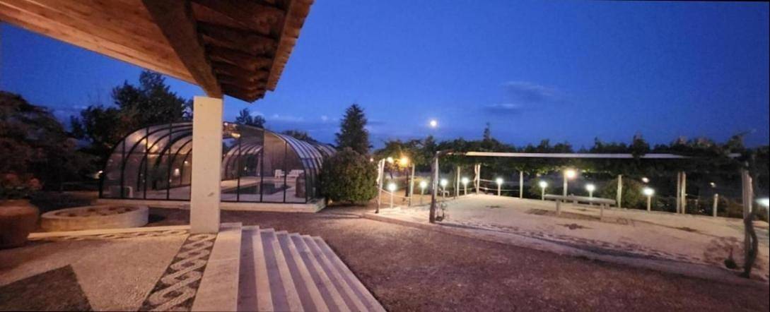 Casa rural para 16 personas, con piscina además de vistas y terraza en Provincia de Cuenca - 2