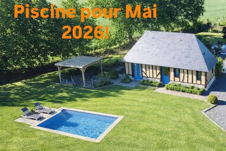 Location de vacances pour 4 personnes, avec jardin ainsi que piscine et vue à Vannecrocq