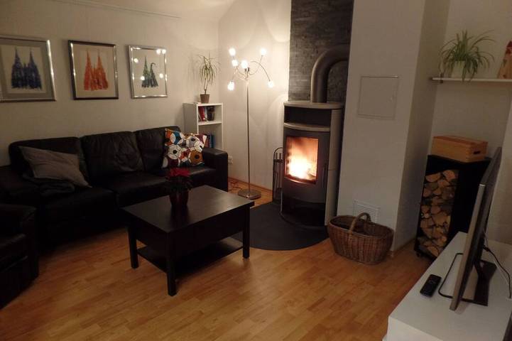 Ferienwohnung für 4 Personen, mit Balkon in Köln