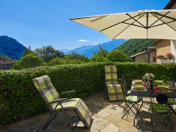 Apartment for 6 People in Livo, Lake Como, Photo 1