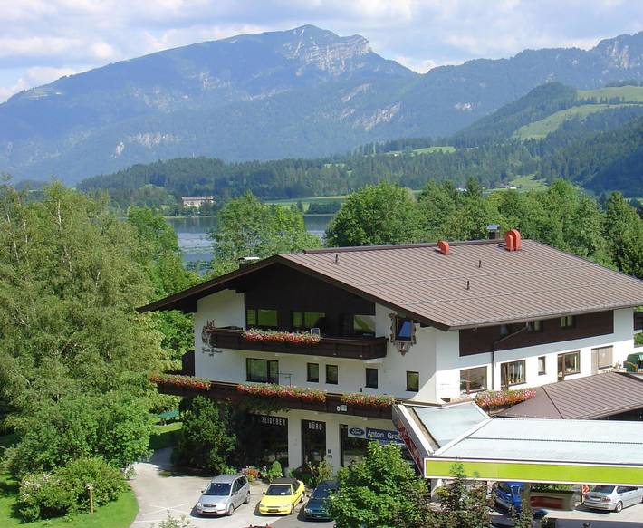 Vakantiewoning voor 4 personen, with Balkon and Tuin as well as Uitzicht and Uitzicht op het meer in Walchsee