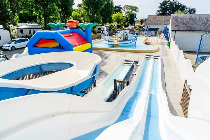 Camping pour 4 personnes, avec terrasse et sauna, animaux acceptés à La Trinité-sur-Mer - 3