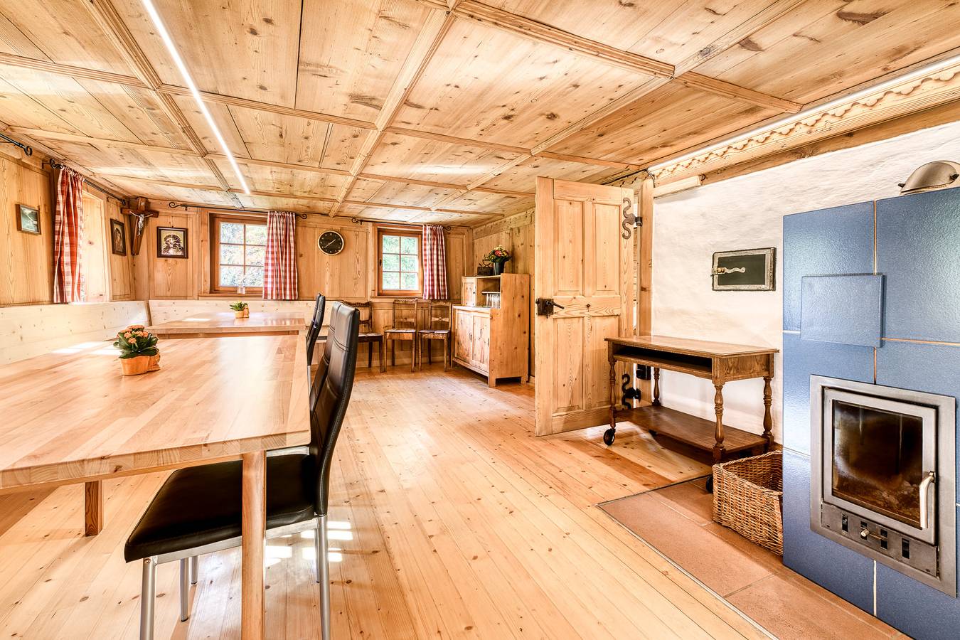 Berghaus Lutzklang in Raggal, Lechquellengebirge