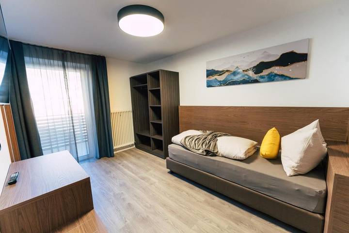 Hôtel pour 2 personnes, avec Terrasse et Vue à Laas (Italie) - 2