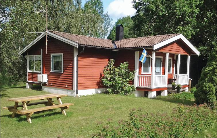 Ferienhaus für 4 Personen, mit Terrasse und Garten am Vänern