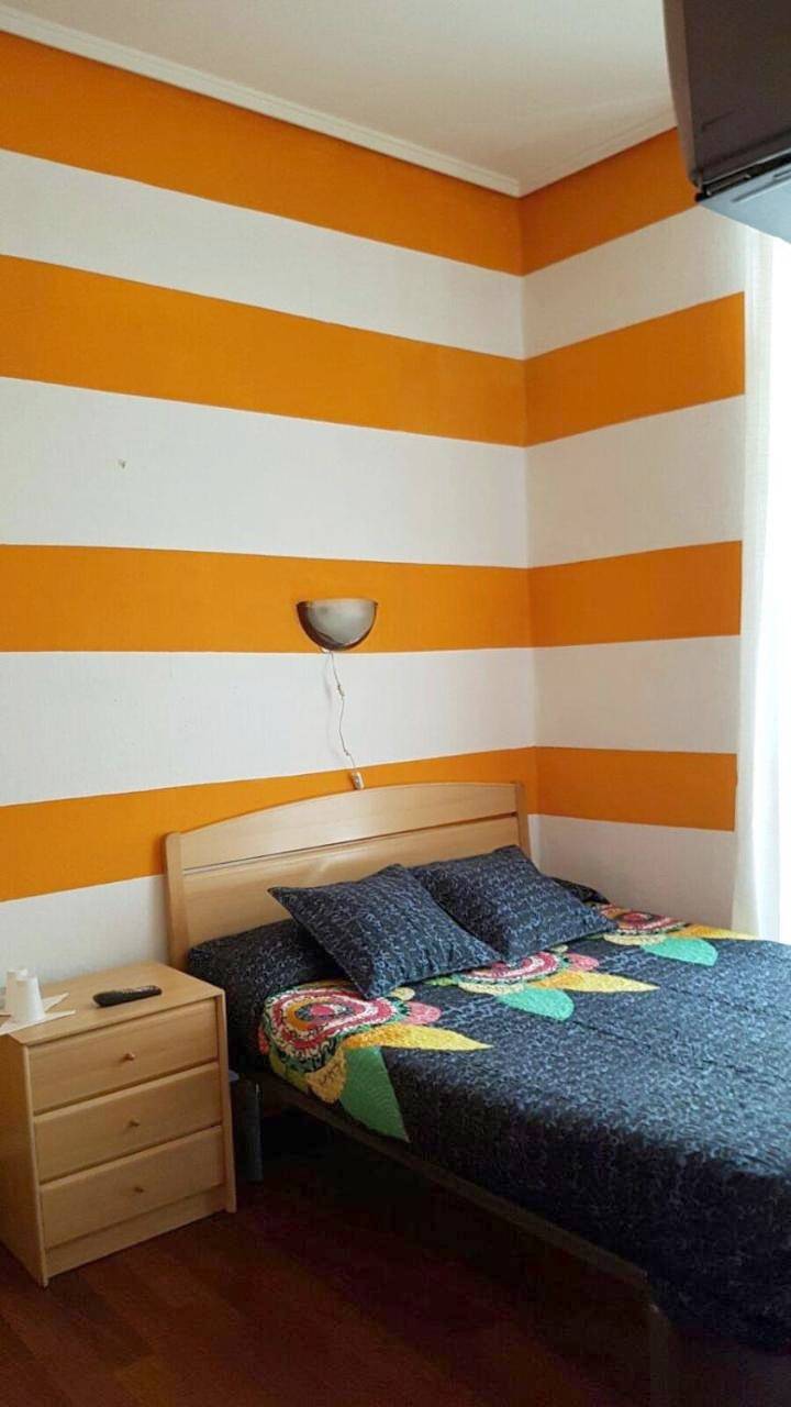 Pension Martinez in Spa-Balneario Jardines de Albia (Bilbao), Bilbao