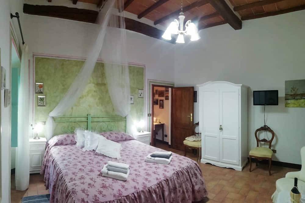 Ganze Wohnung, Historischer Wohnsitz am Brunnen in San Quirico d'Orcia, Orciatal