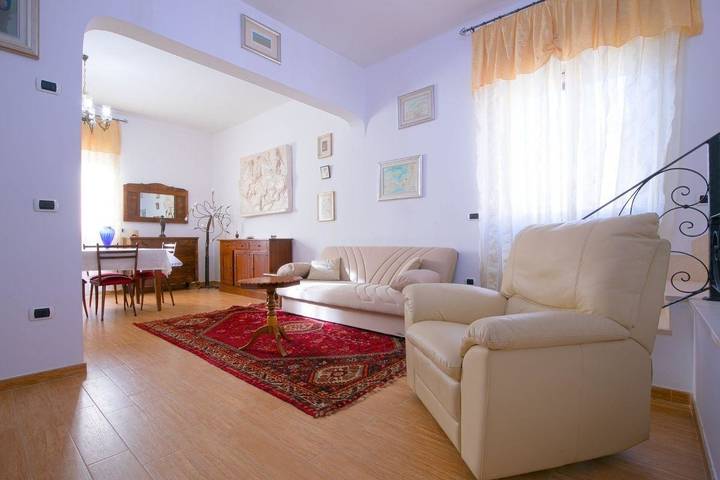 Casa vacanza per 5 persone, con terrazza a San Vito dei Normanni