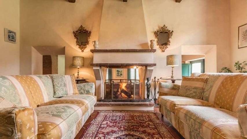 Villa Roncosi, beautiful 15-bed villa with jacuzzi-Villa Roncosi in Monsummano Terme, Provincia di Pistoia