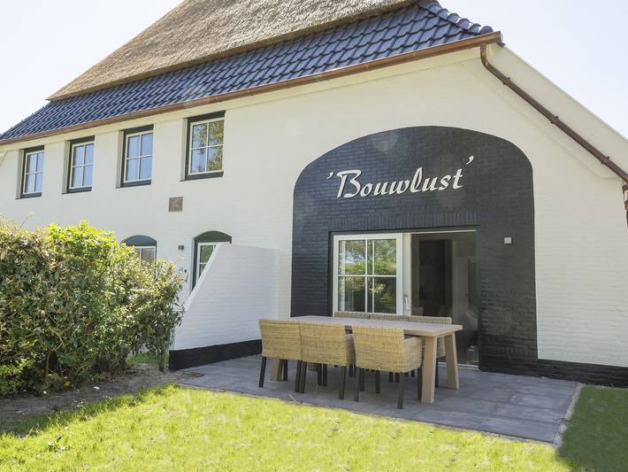 Ferienhaus für 6 Personen, mit Terrasse und Garten auf Texel