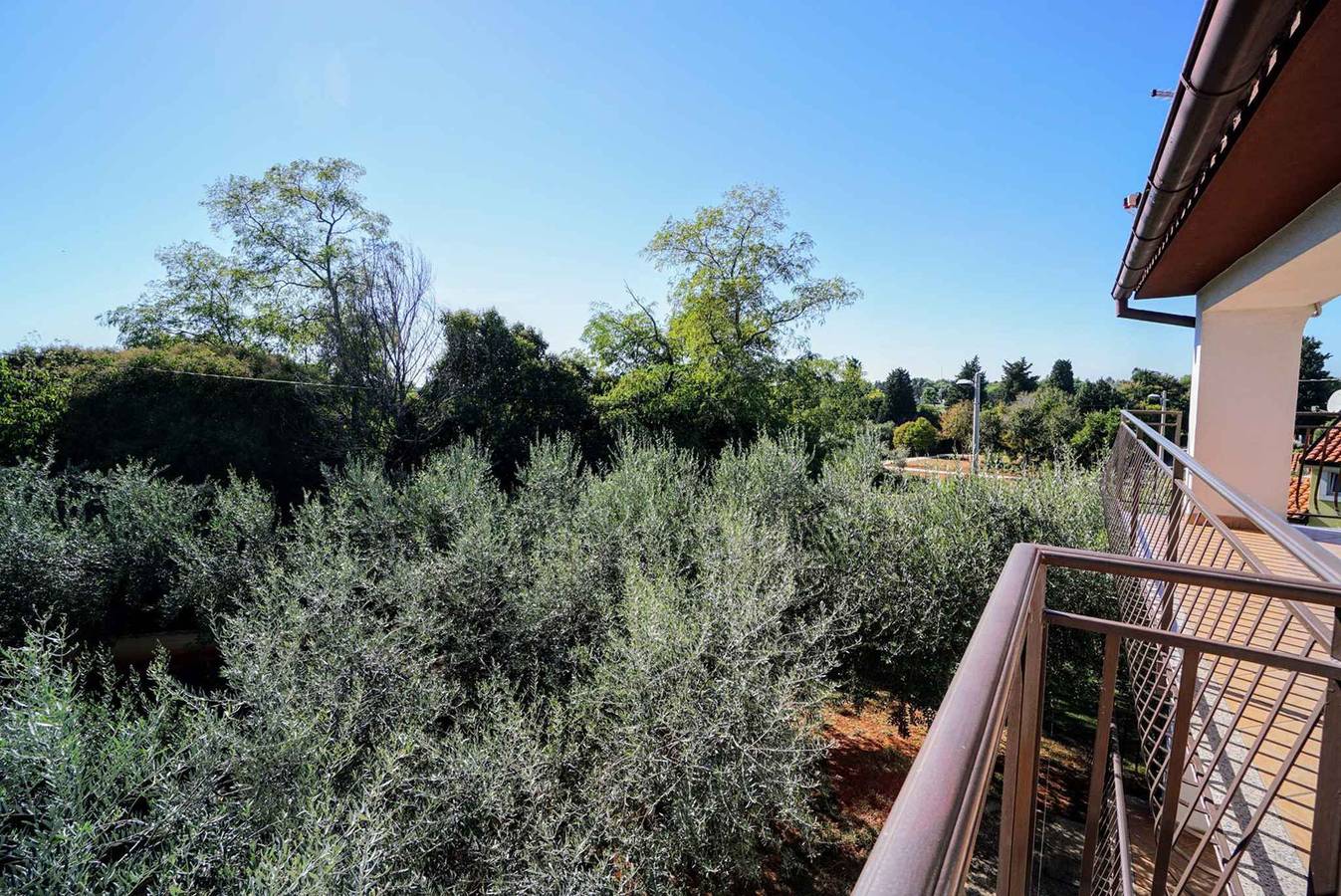 Entire studio, Studio with balcony and air conditioning  in Umag, Umag Region