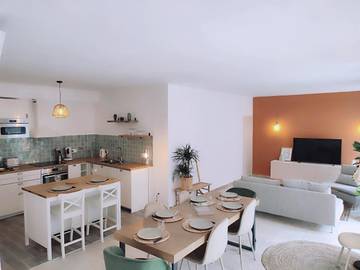 Gîte pour 6 personnes, avec jardin dans Thermes de Gréoux les Bains