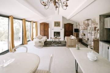 Appartement De Vacances pour 4 Personnes dans Pernes-les-Fontaines, Provence, Photo 4