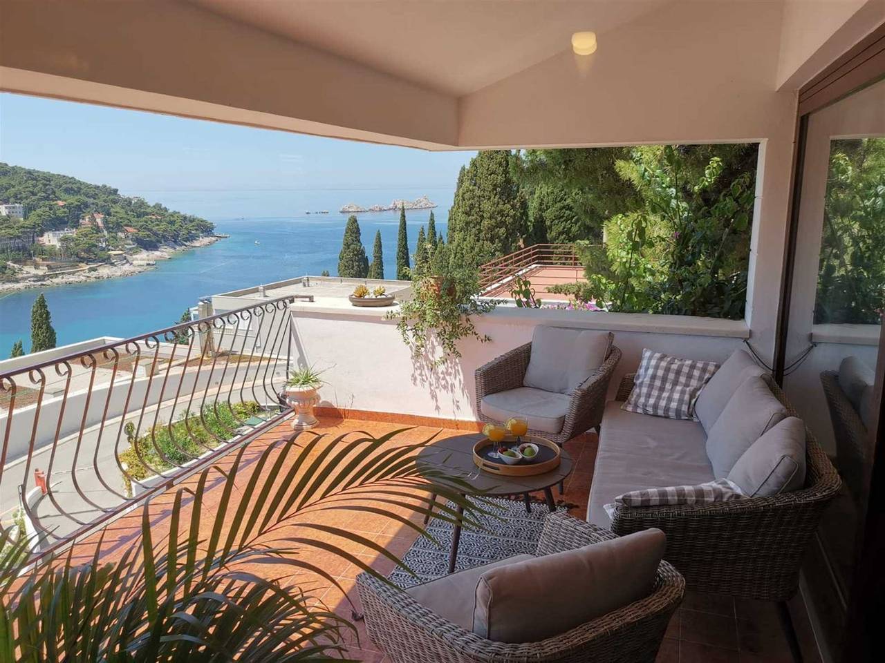 Appartement entier, Silva superior 2Br apt with terrace & sea view in Dubrovnik, Grad Dubrovnik