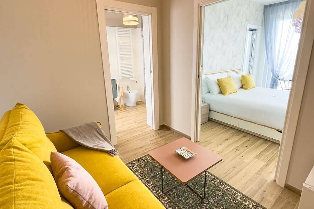 Sunshine - Lilibeth Luxury Suites Salerno in Salerno, Tyrrhenian Coast Campania