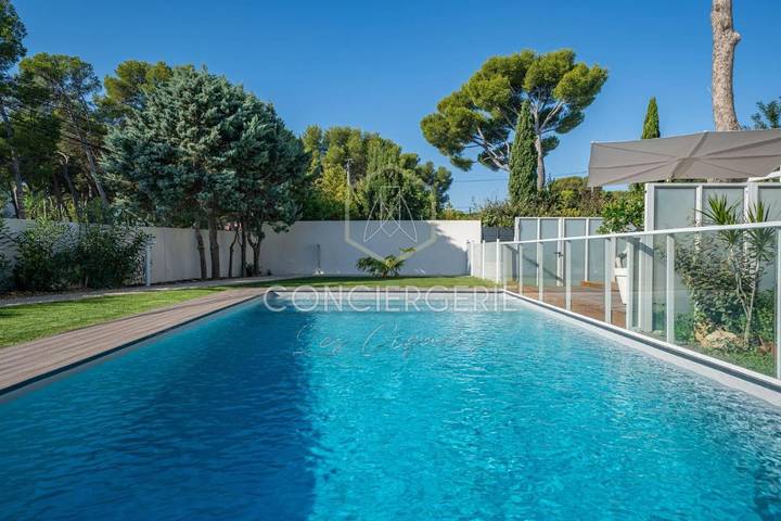 Gîte pour 4 personnes, avec piscine dans Calanque de Cap Rousset - 2