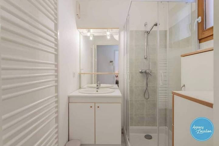 Apartamento entero, Duplex Apartment – Résidence du Port in Talloires-Montmin, Región de Annecy