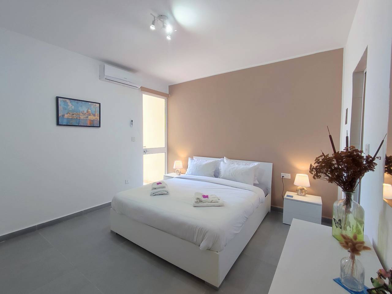 Ganze Wohnung, Ferienwohnung für 4 Personen mit Terrasse in Gharb, Gozo