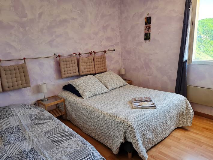 Chambre d’hôte pour 4 personnes, avec jardin et piscine dans les Alpes maritimes - 2