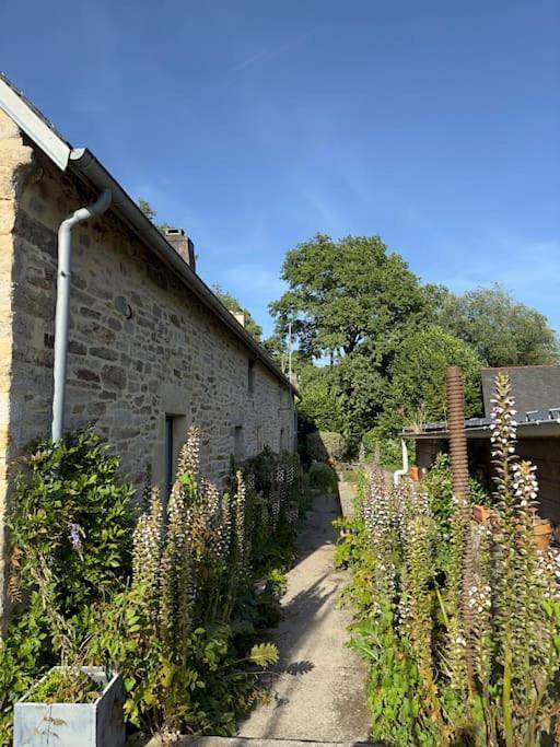 Three-Bedroom Holiday Home in Pluvigner, Région de Lorient