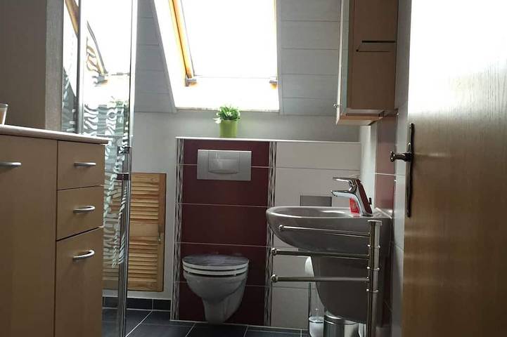 Ferienwohnung für 3 Personen, mit Balkon und Garten in Gelenau (Erzgebirge) - 4
